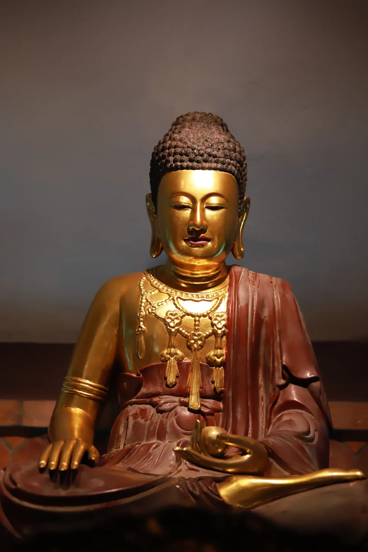 PHẬT TỲ LÔ GIÁ NA