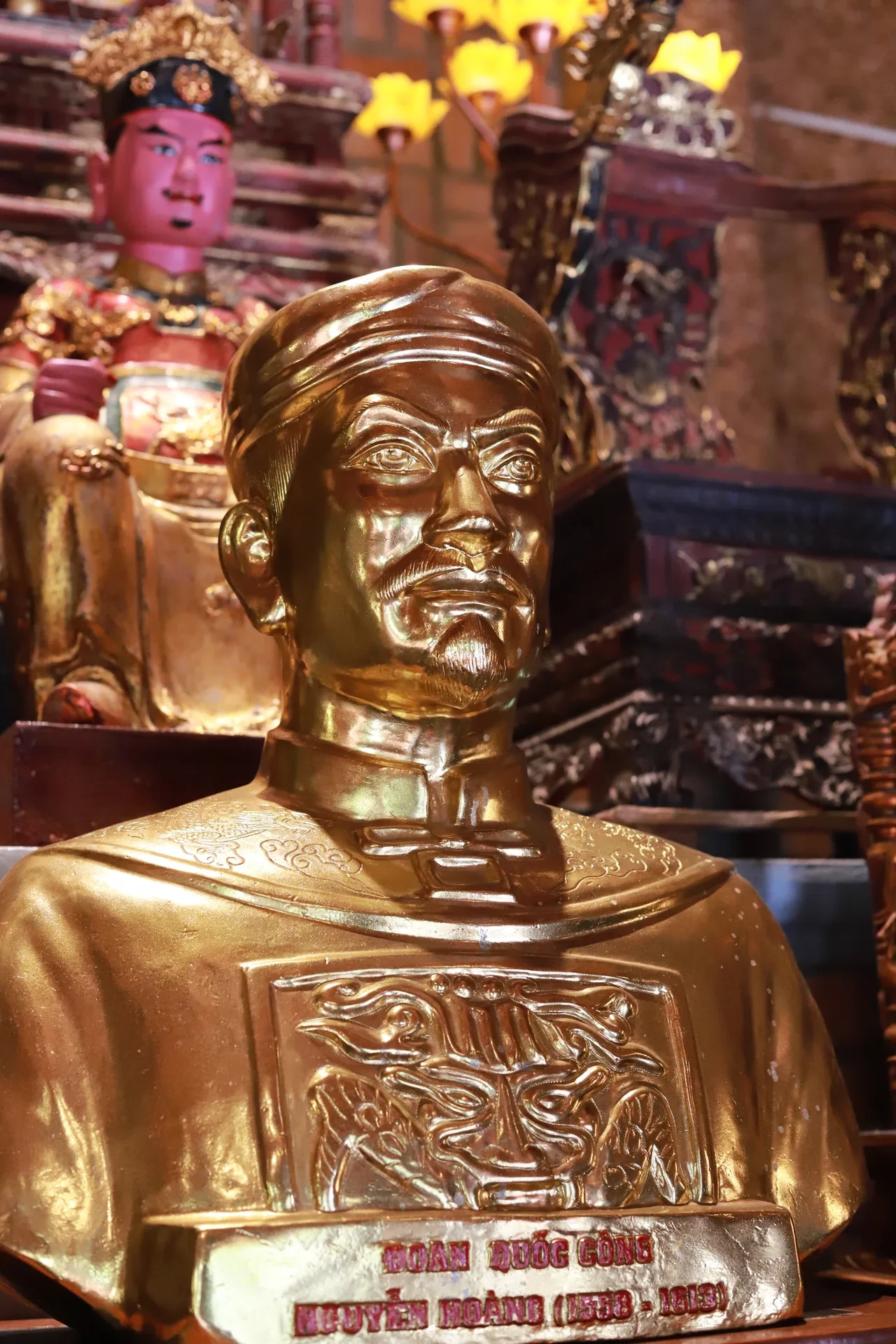 ĐOAN QUỐC CÔNG NGUYỄN HOÀNG