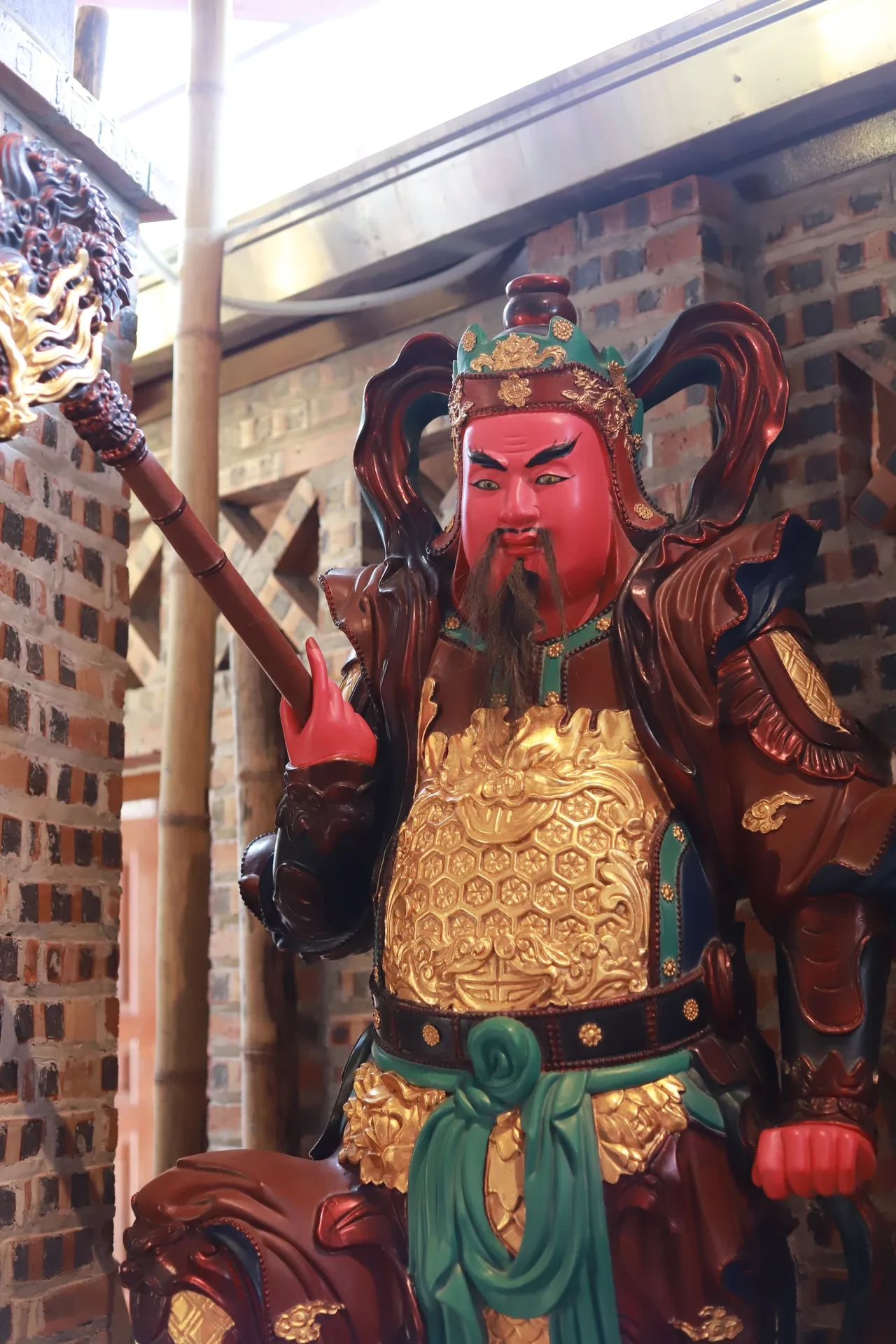 NGÀI TRỪNG ÁC