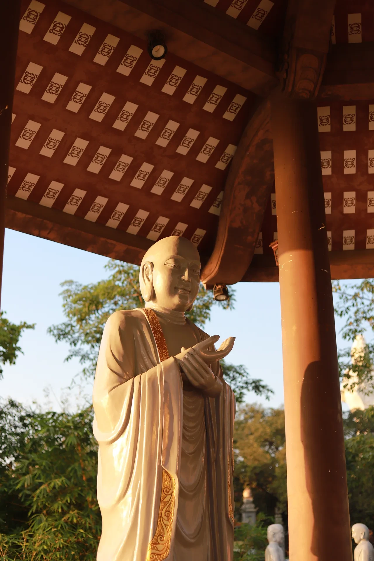 TÔN GIẢ A NA LUẬT