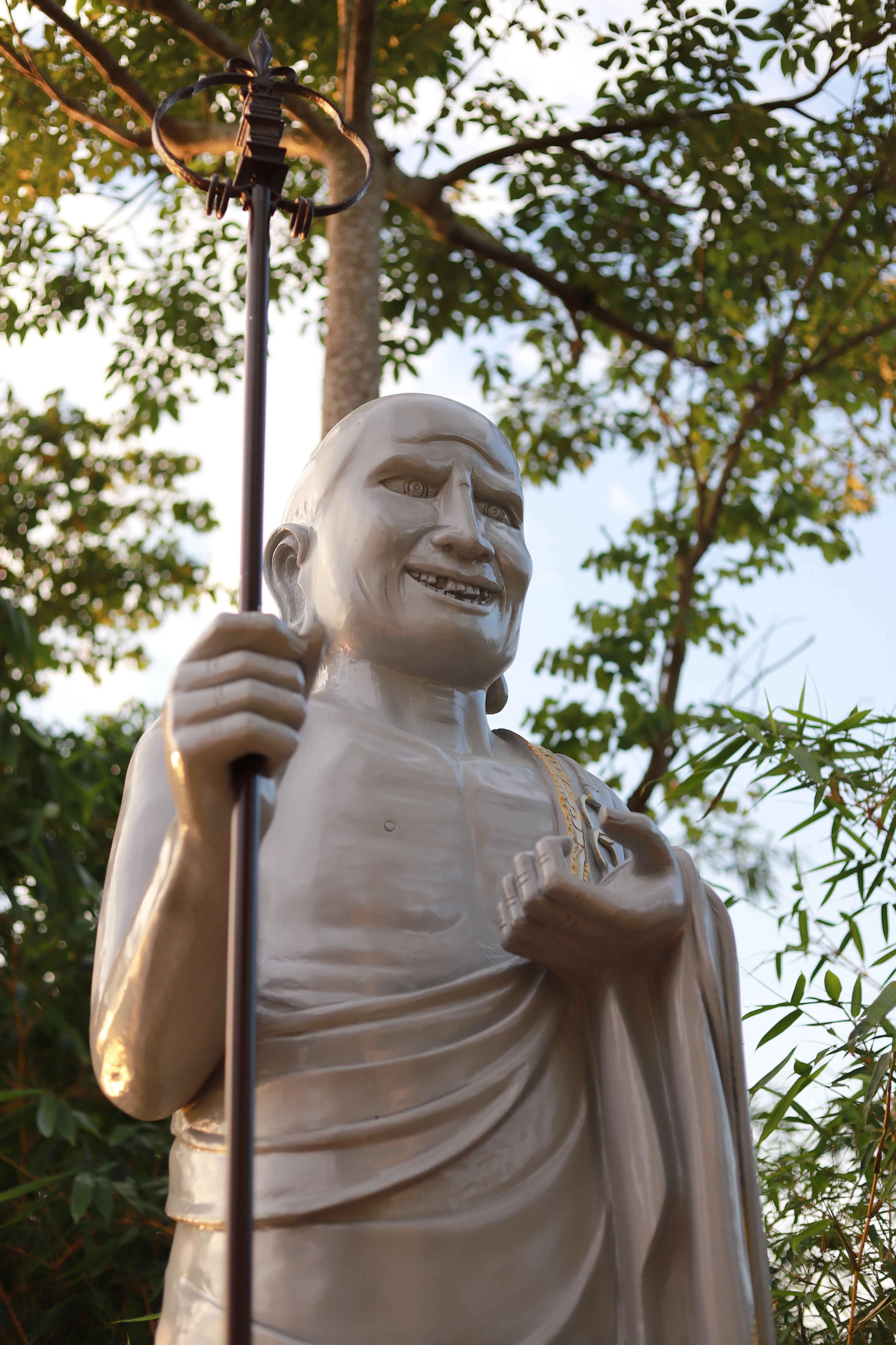 TÔN GIẢ ĐẠI CA DIẾP