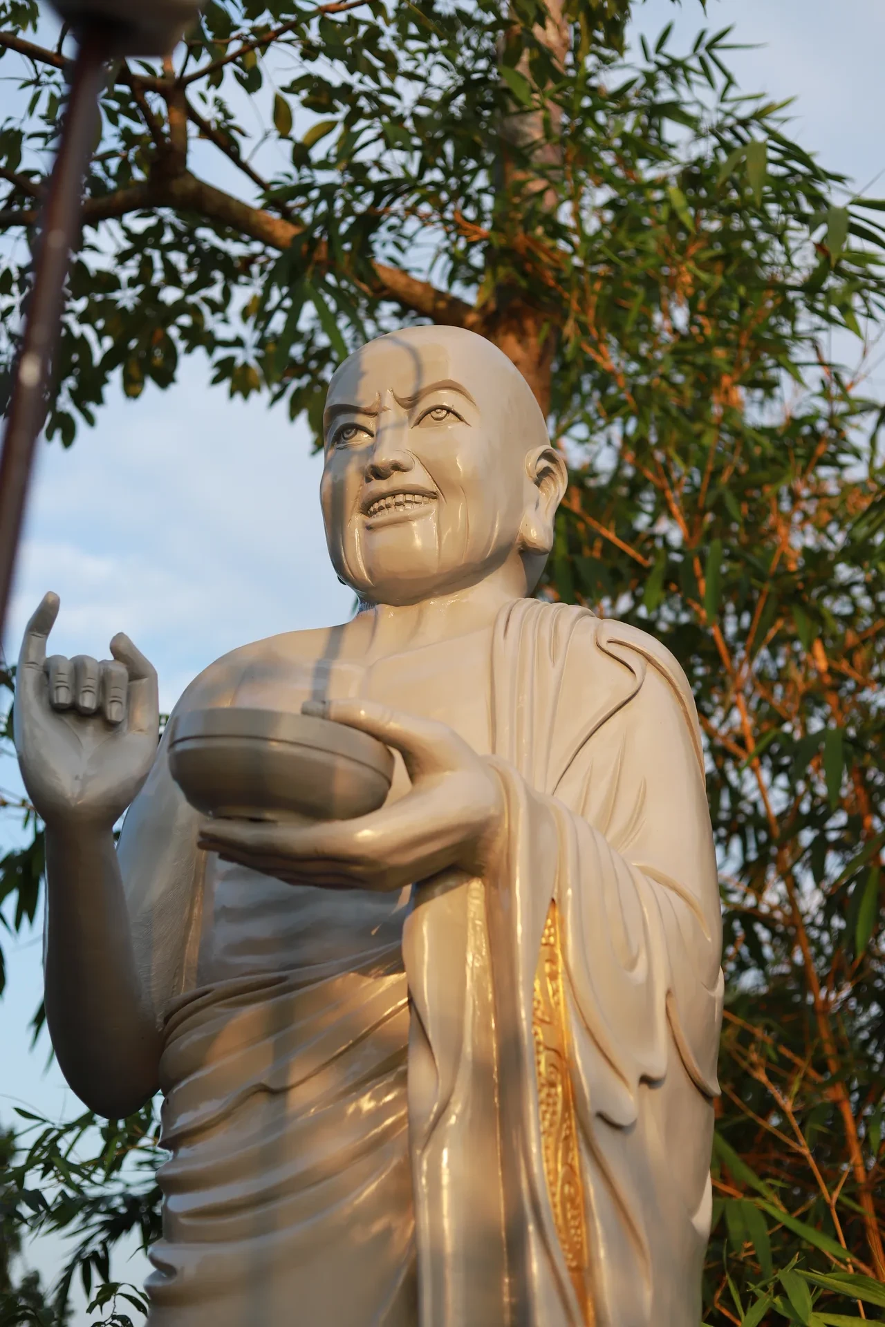 TÔN GIẢ ƯU BA LY